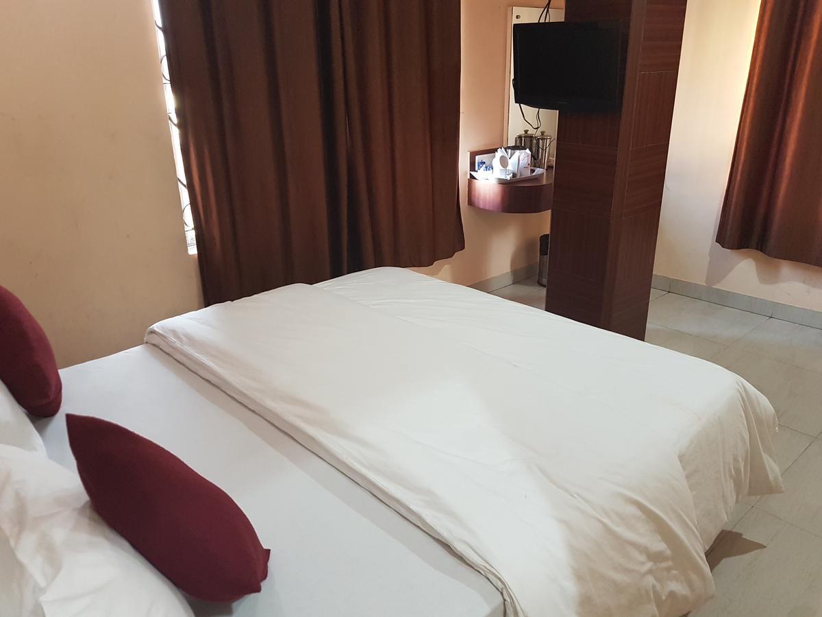 Hotel Simla Siliguri Eksteriør bilde