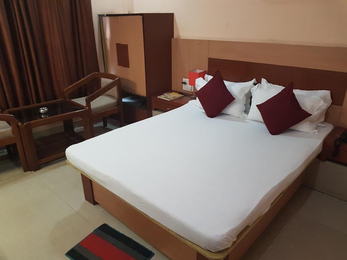 Hotel Simla Siliguri Eksteriør bilde
