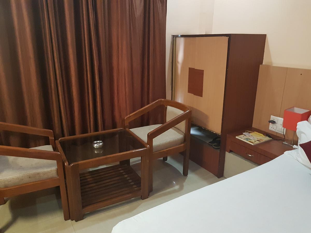 Hotel Simla Siliguri Eksteriør bilde