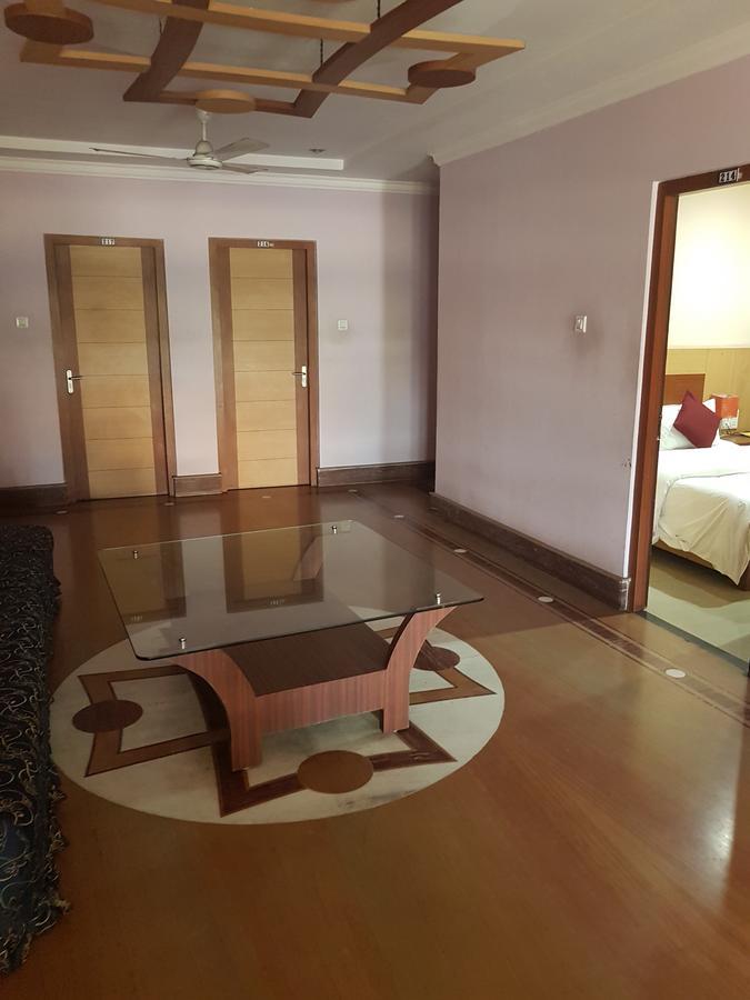 Hotel Simla Siliguri Eksteriør bilde