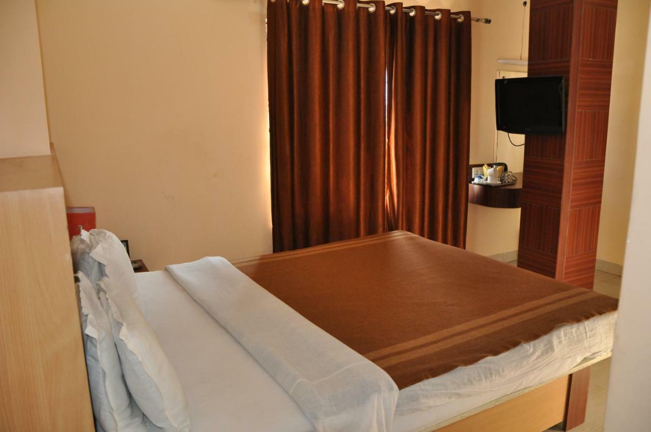 Hotel Simla Siliguri Eksteriør bilde
