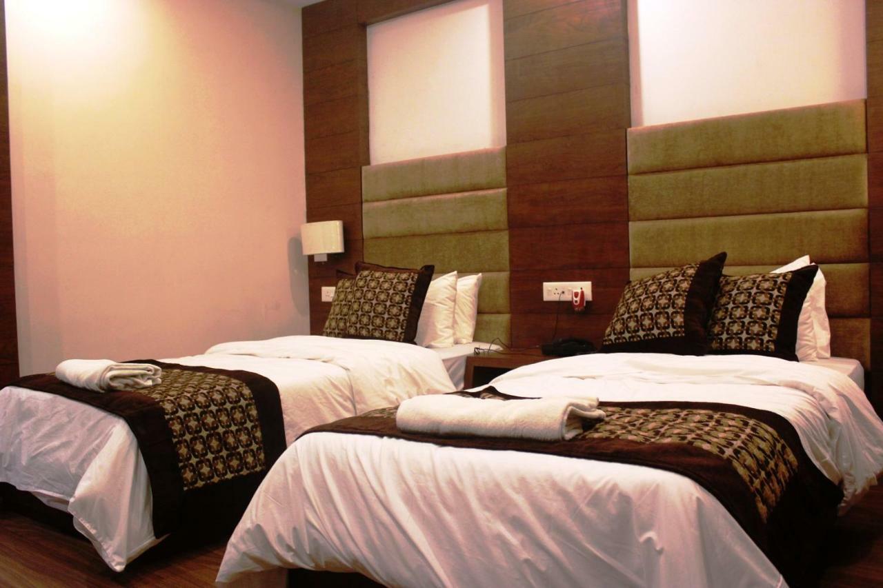 Hotel Simla Siliguri Eksteriør bilde